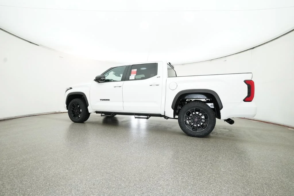 New 2026 Ice Cap Toyota SR5 image 37