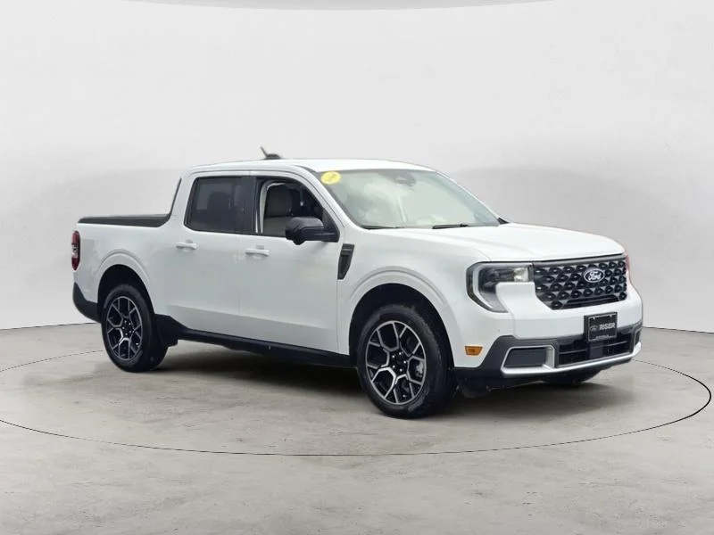 2025 Ford Maverick Lariat AWD's photo