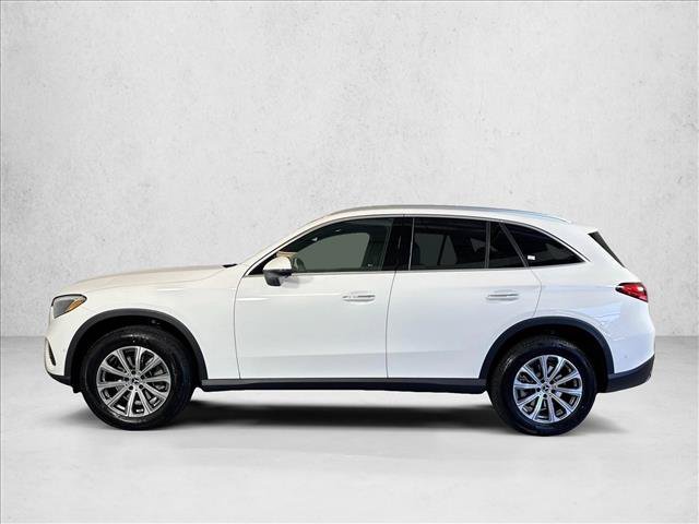 New 2026 Polar White Mercedes-Benz GLC 300 image 37