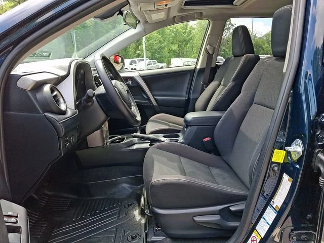 Used 2017 Blue Toyota XLE image 14