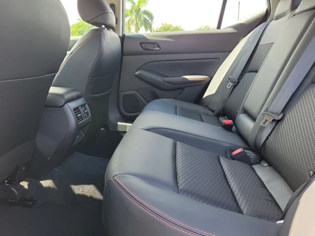 New 2026 Gray Sky Pearl / Super Black Two-tone Nissan SR image 13