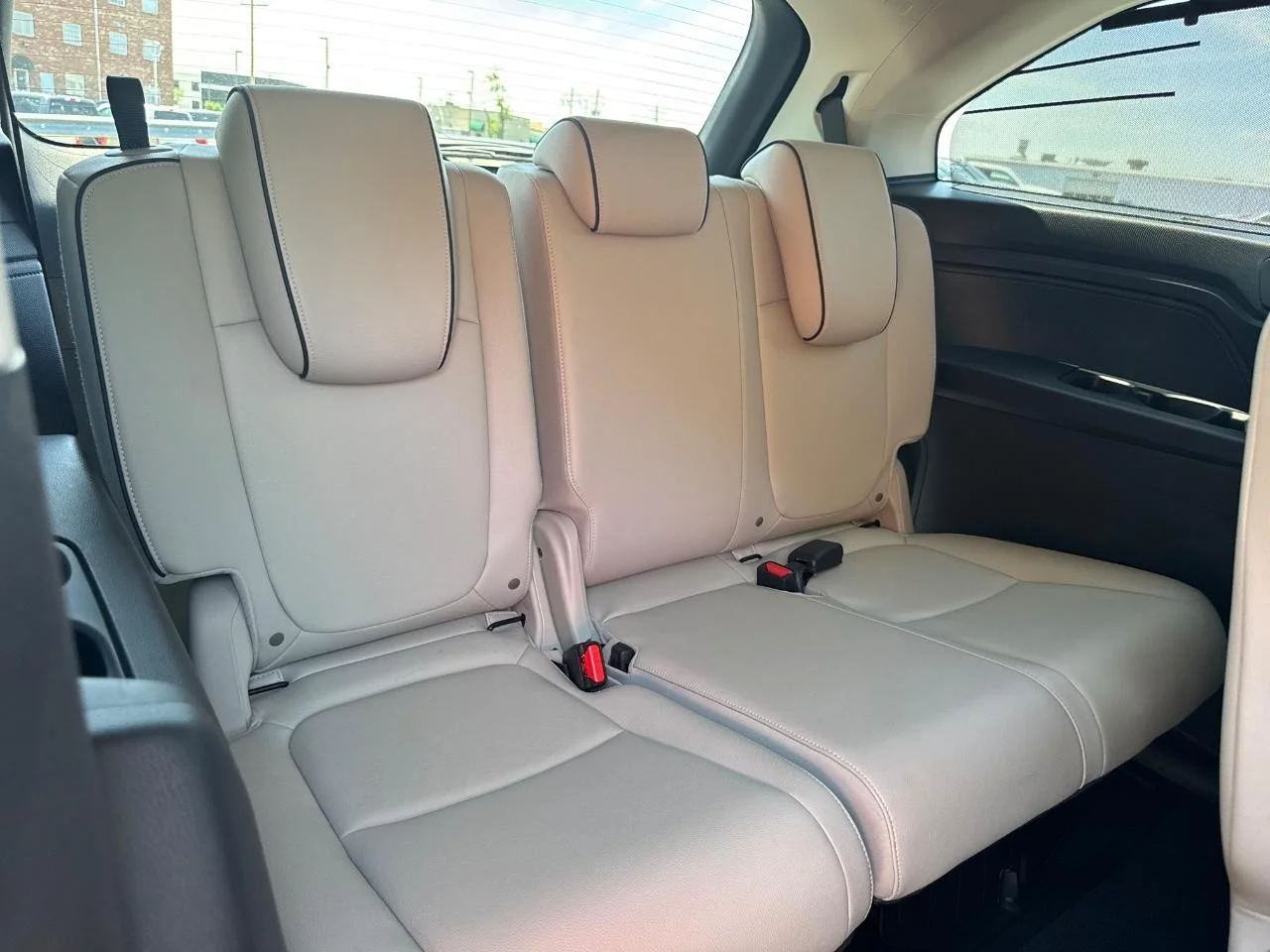 2026 Honda Odyssey Touring - Photo 12