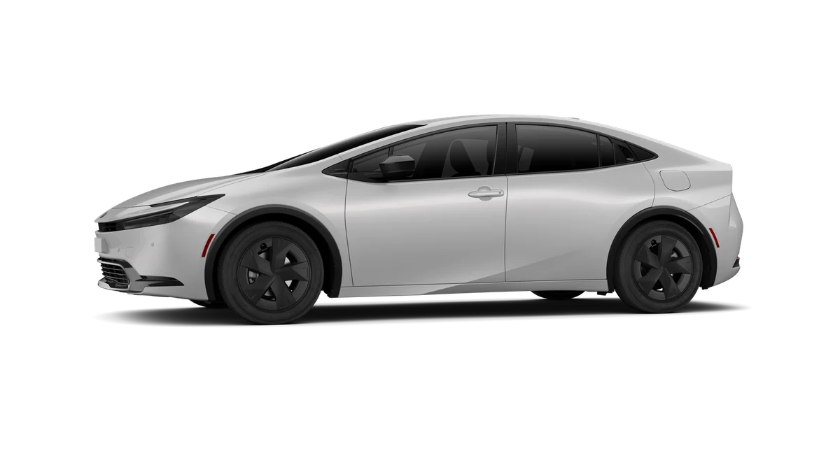 New 2027 Cutting Edge Toyota LE image 3