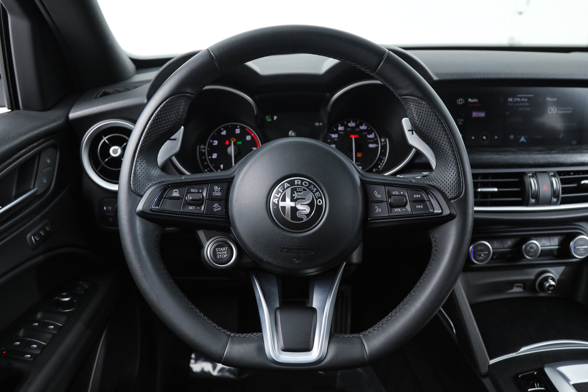 Used 2023 White Alfa Romeo Sprint image 16