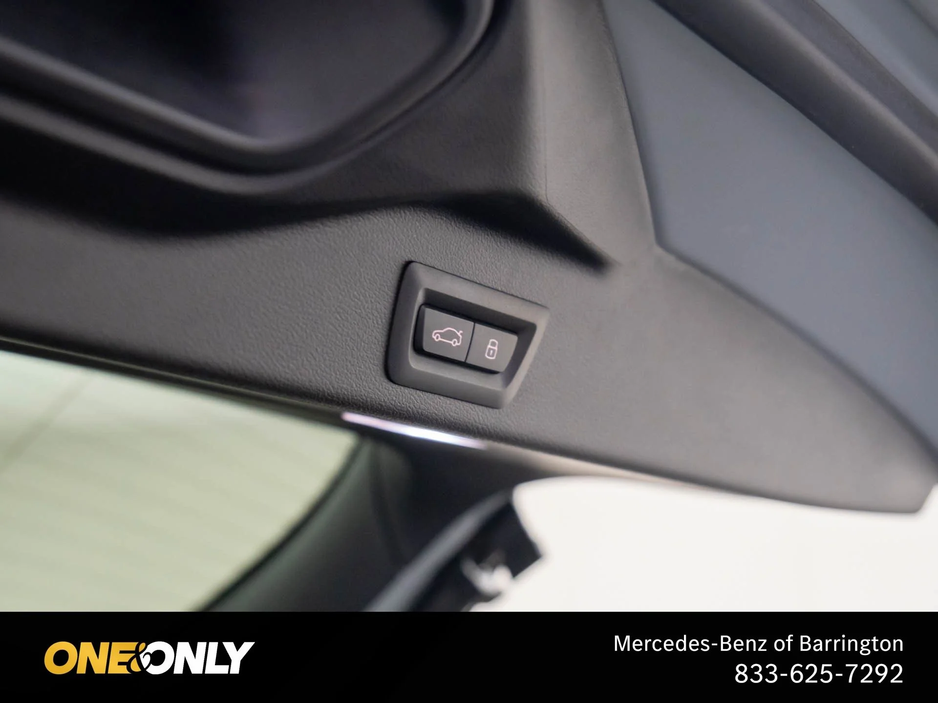 Used 2025 Gray BMW M60i image 36