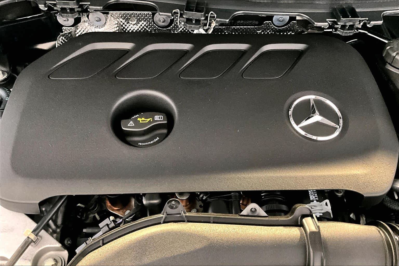 New 2026 Mountain Grey Metallic Mercedes-Benz GLA 250 image 15
