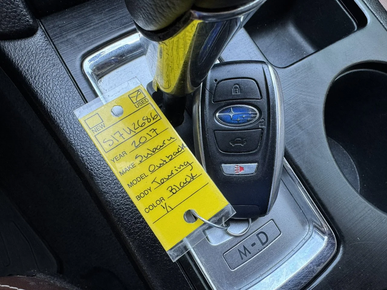 Used 2017 Crystal Black Silica Subaru Touring image 18