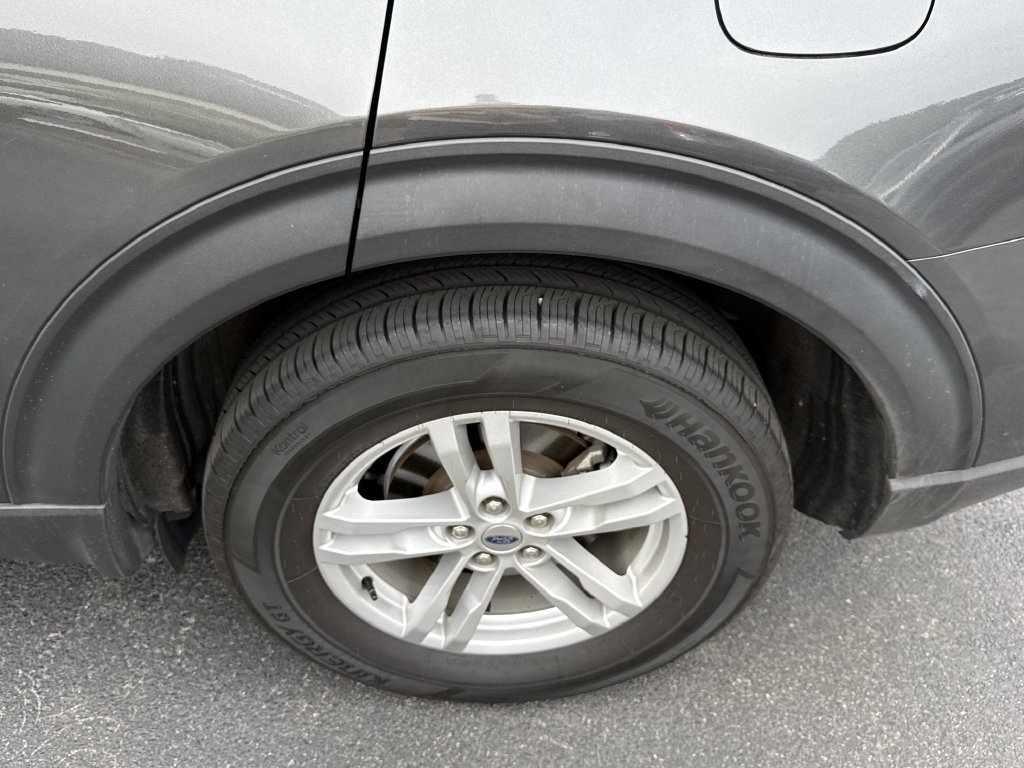 Used 2020 Gray Ford XLT image 11