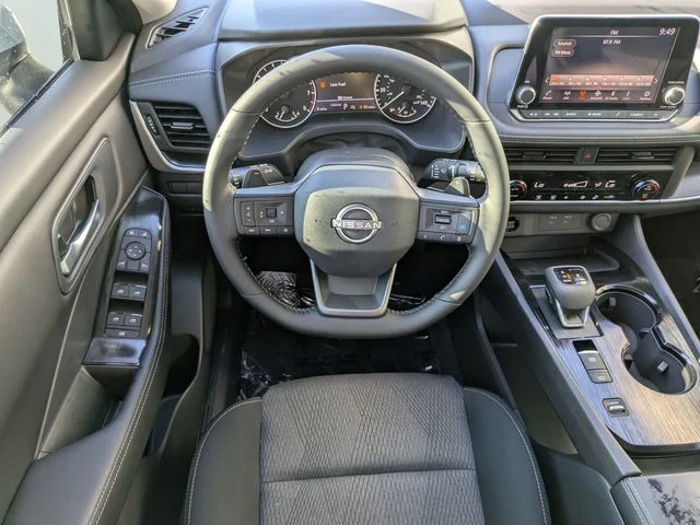 New 2026 Everest White Pearl TriCoat Nissan SV image 11