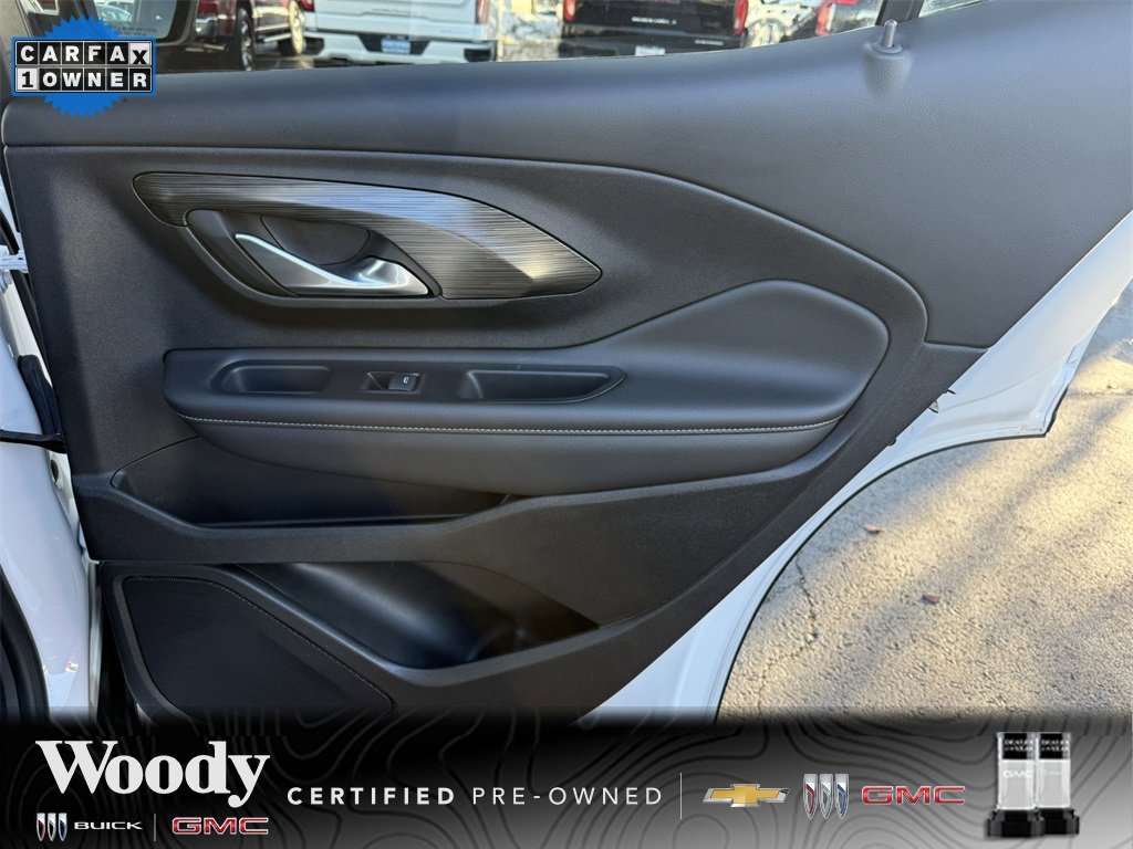2023 GMC TERRAIN - Image 31