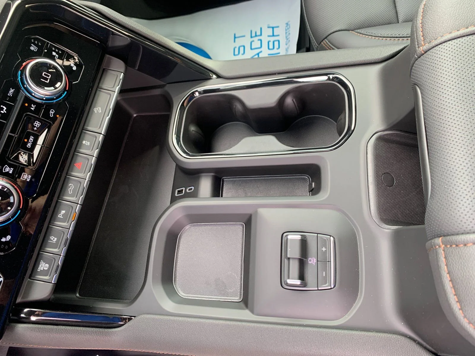 2026 GMC Sierra 2500HD AT4 - Photo 23