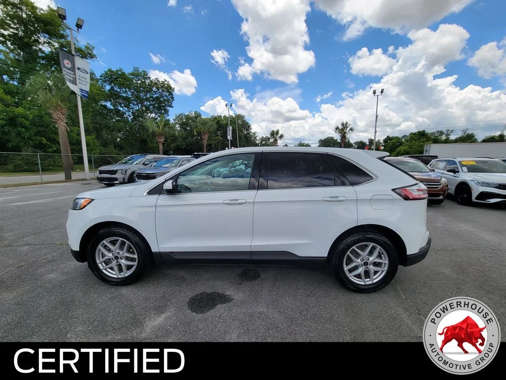 Used 2024 White Ford SEL image 2