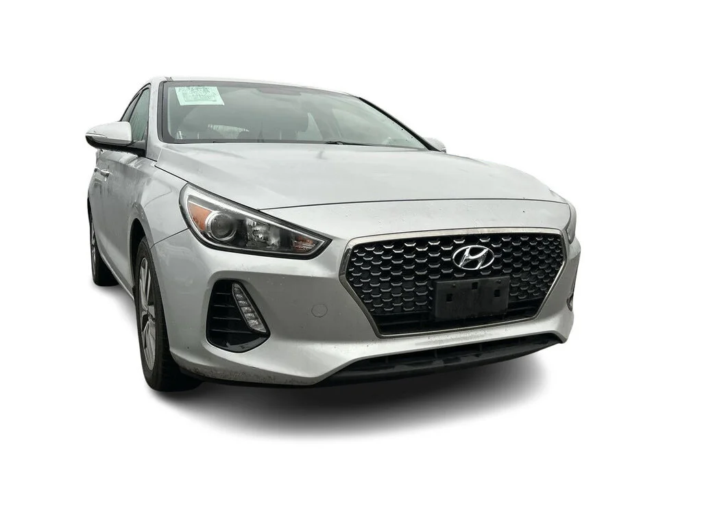 Used 2018 Space Black Pearl Hyundai GL Dilawri Certified   Clean Title   Local BC image 3