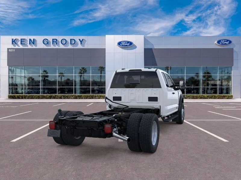 New 2026 Oxford White Ford XL image 8