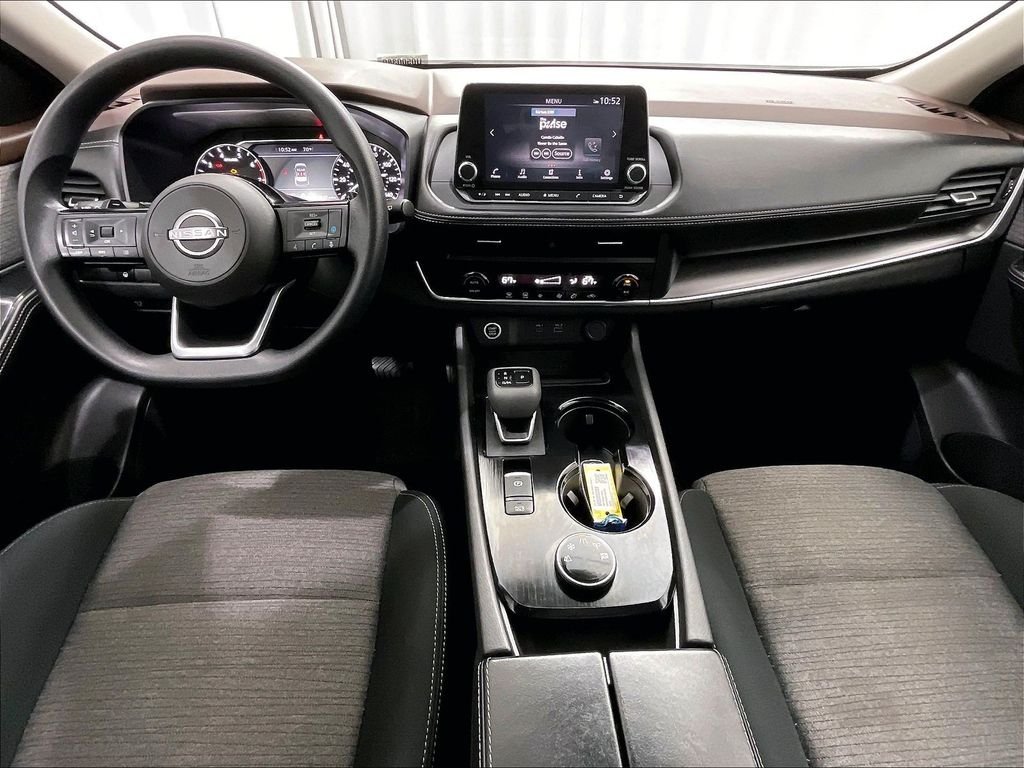 Used 2023 White Nissan SV image 21