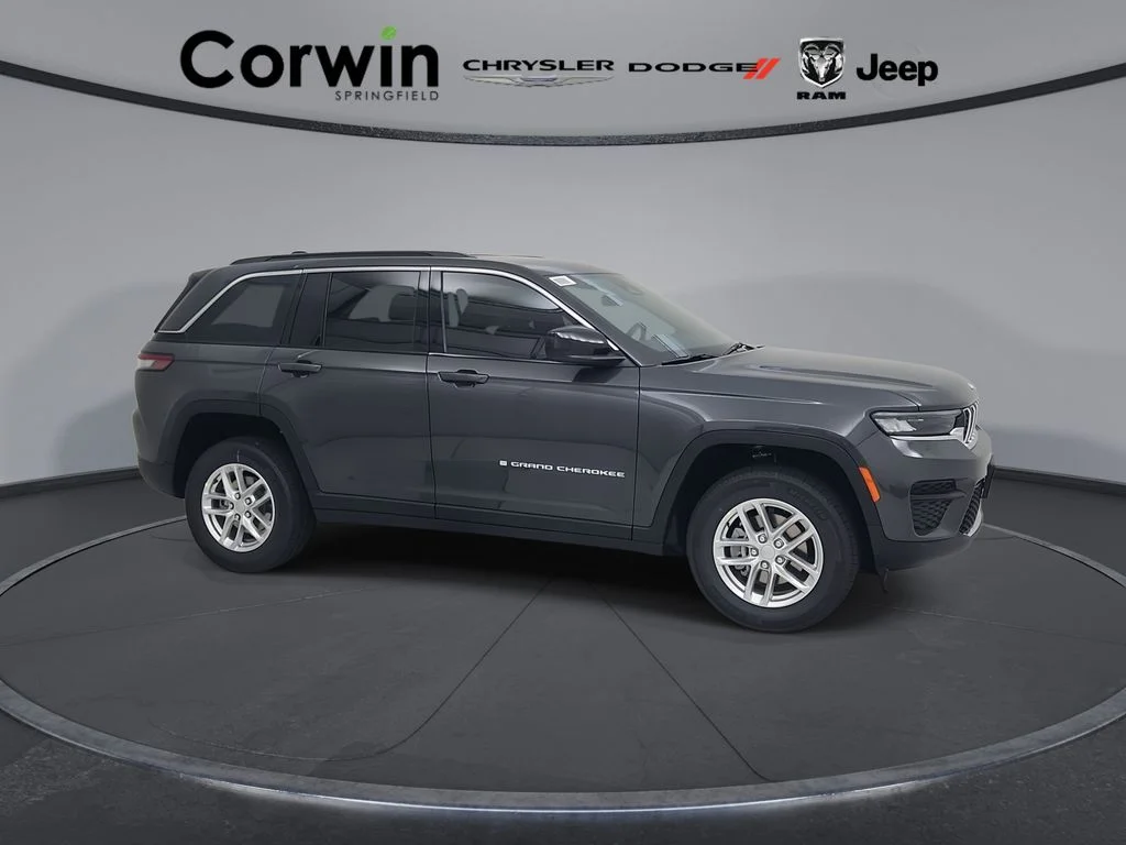 New 2026 Baltic Gray Metallic Clearcoat Jeep Laredo image 1