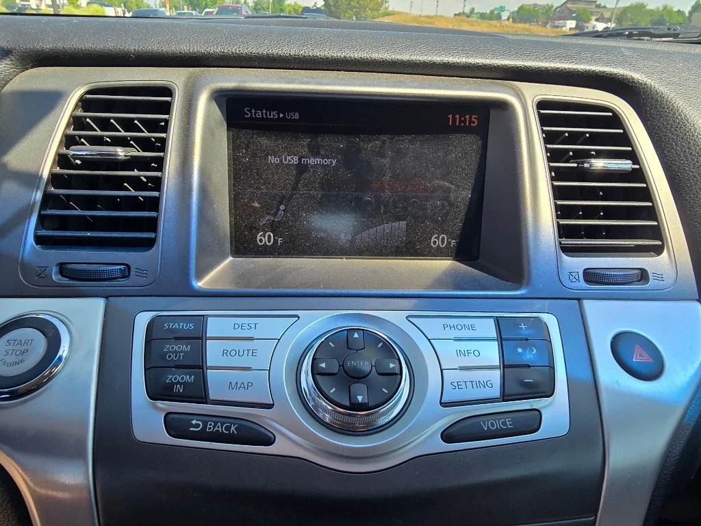 Used 2011 Merlot Metallic Nissan Base image 23