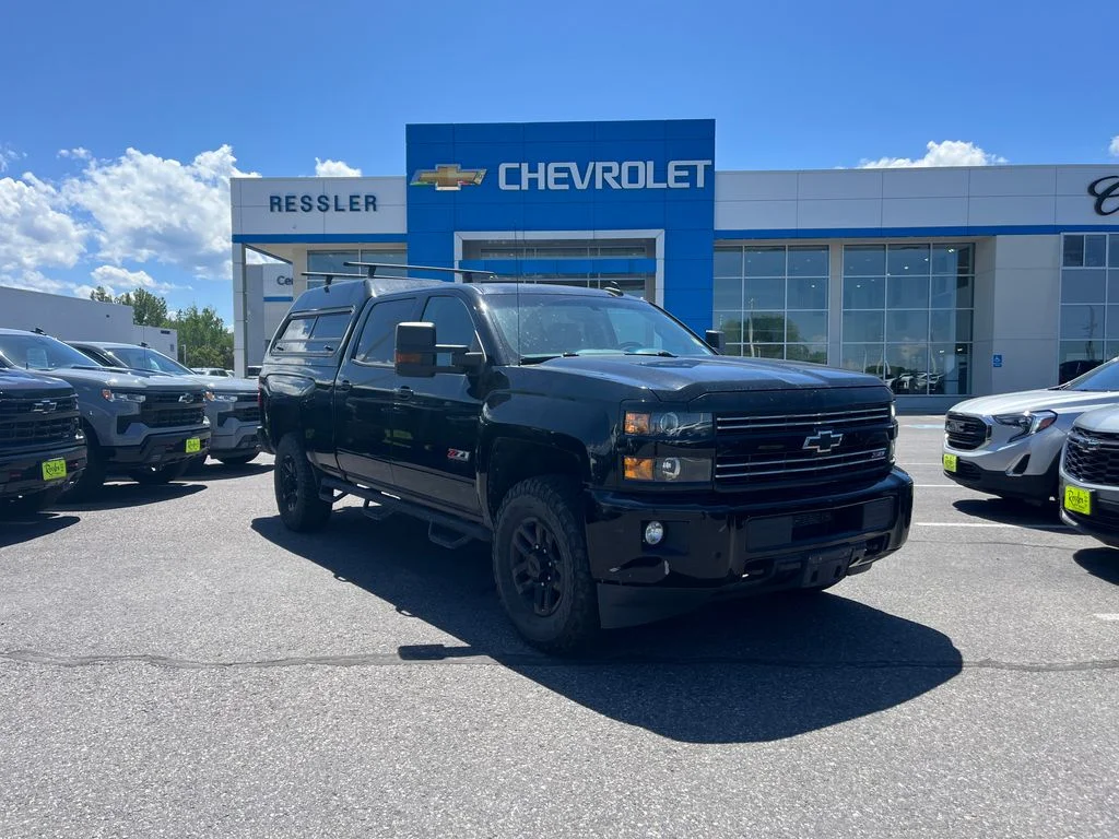 2016 Chevrolet Silverado HD LT 4WD Crew Cab Standard Box's photo