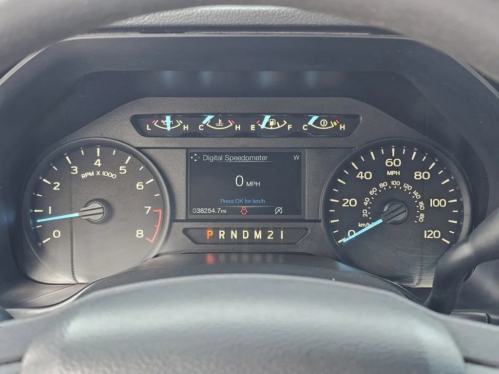 Used 2020 Oxford White Ford XL image 22