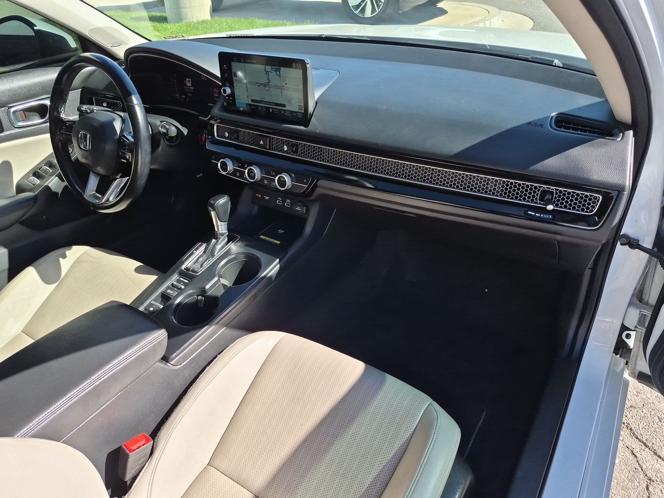 Used 2022 Platinum White Pearl Honda Touring image 32