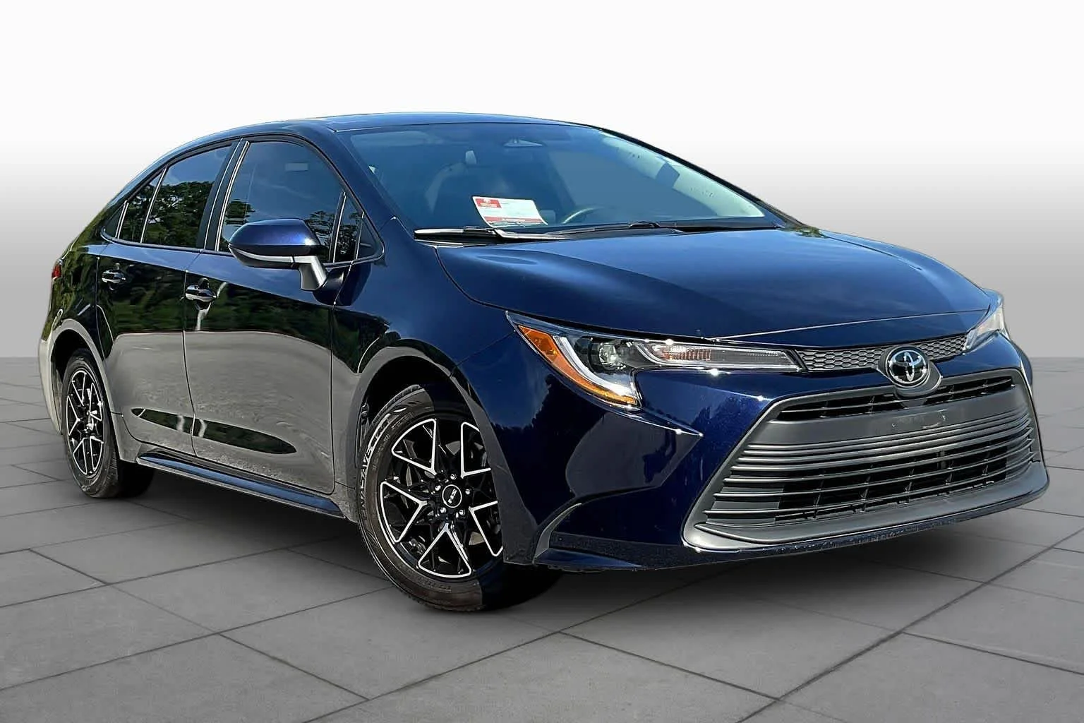 Used 2025 Blueprint Toyota LE image 3