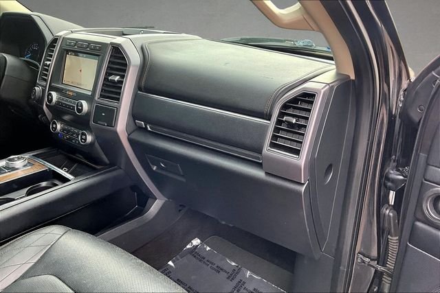 Used 2019 Black Ford Platinum image 13