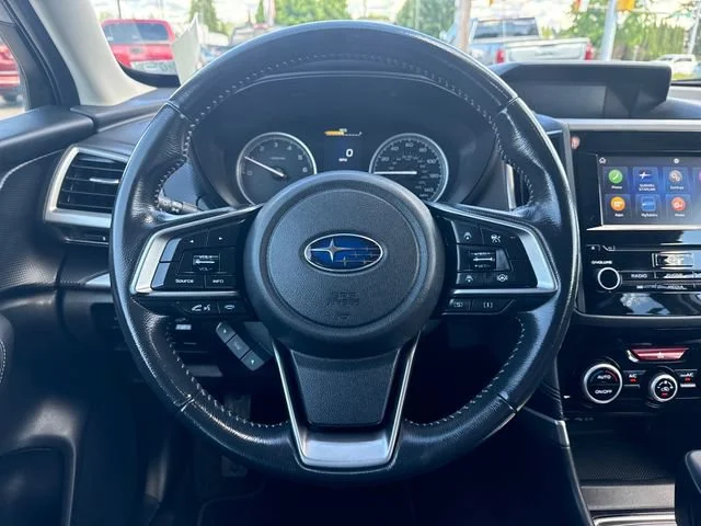 Used 2021 Ice Silver Metallic Subaru Premium image 18
