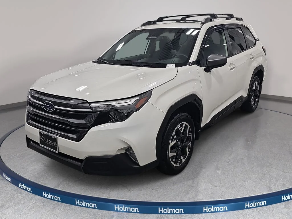 Used 2025 White Subaru Premium image 1