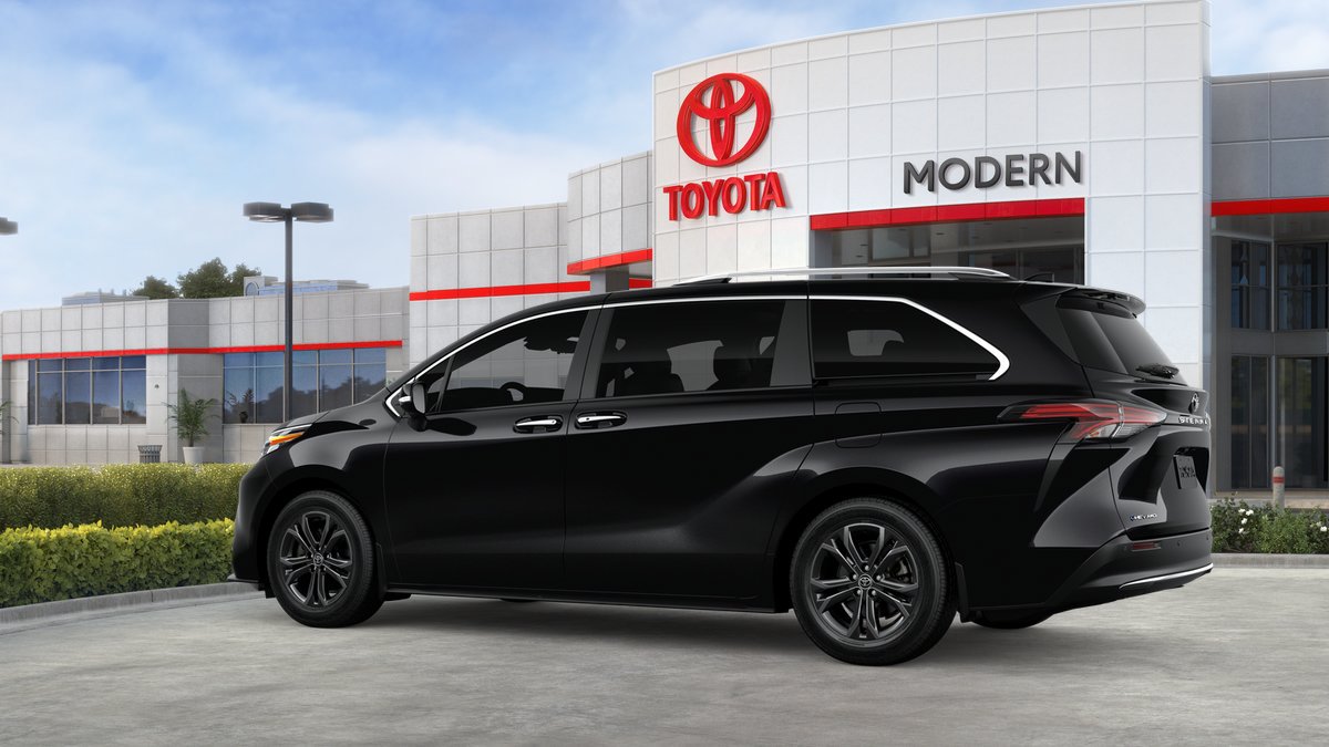New 2026 Midnight Black Met Toyota Platinum image 27