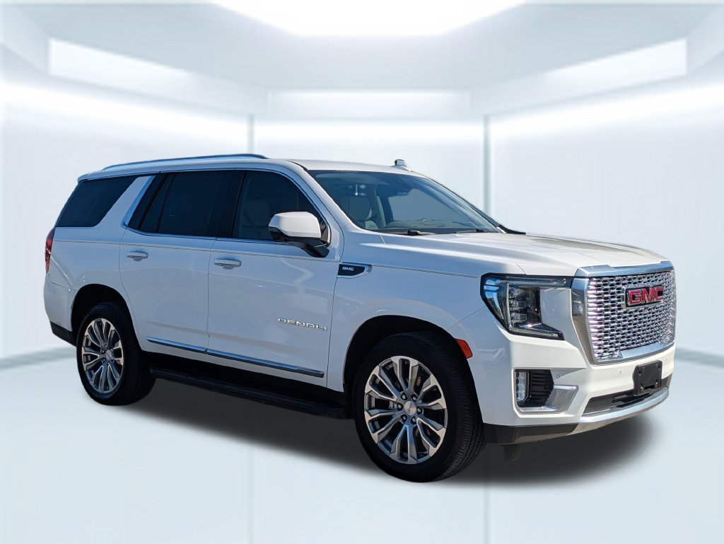 Used 2022 White GMC Denali image 7