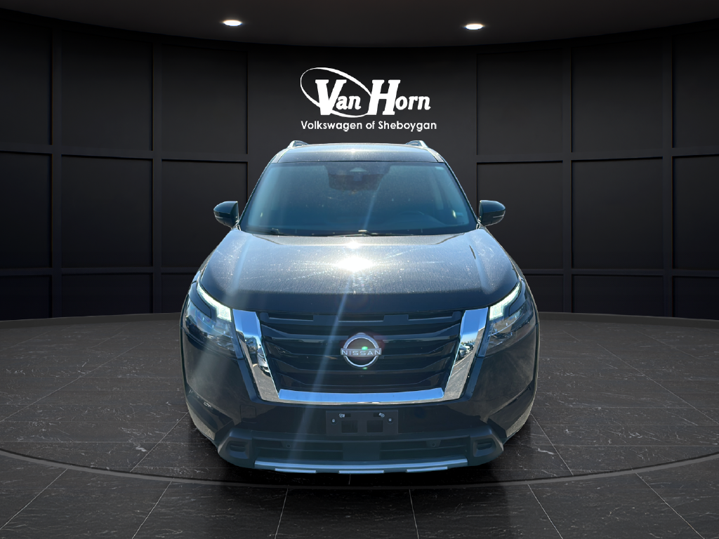 Used 2025 Super Black Nissan SL image 8
