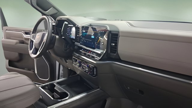 Used 2026 Summit White Chevrolet LTZ image 5