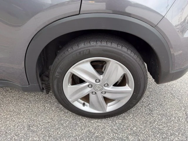 Used 2019 Gray Honda EX image 4