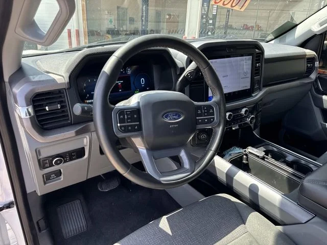 Certified Used 2025 White Ford XLT image 25