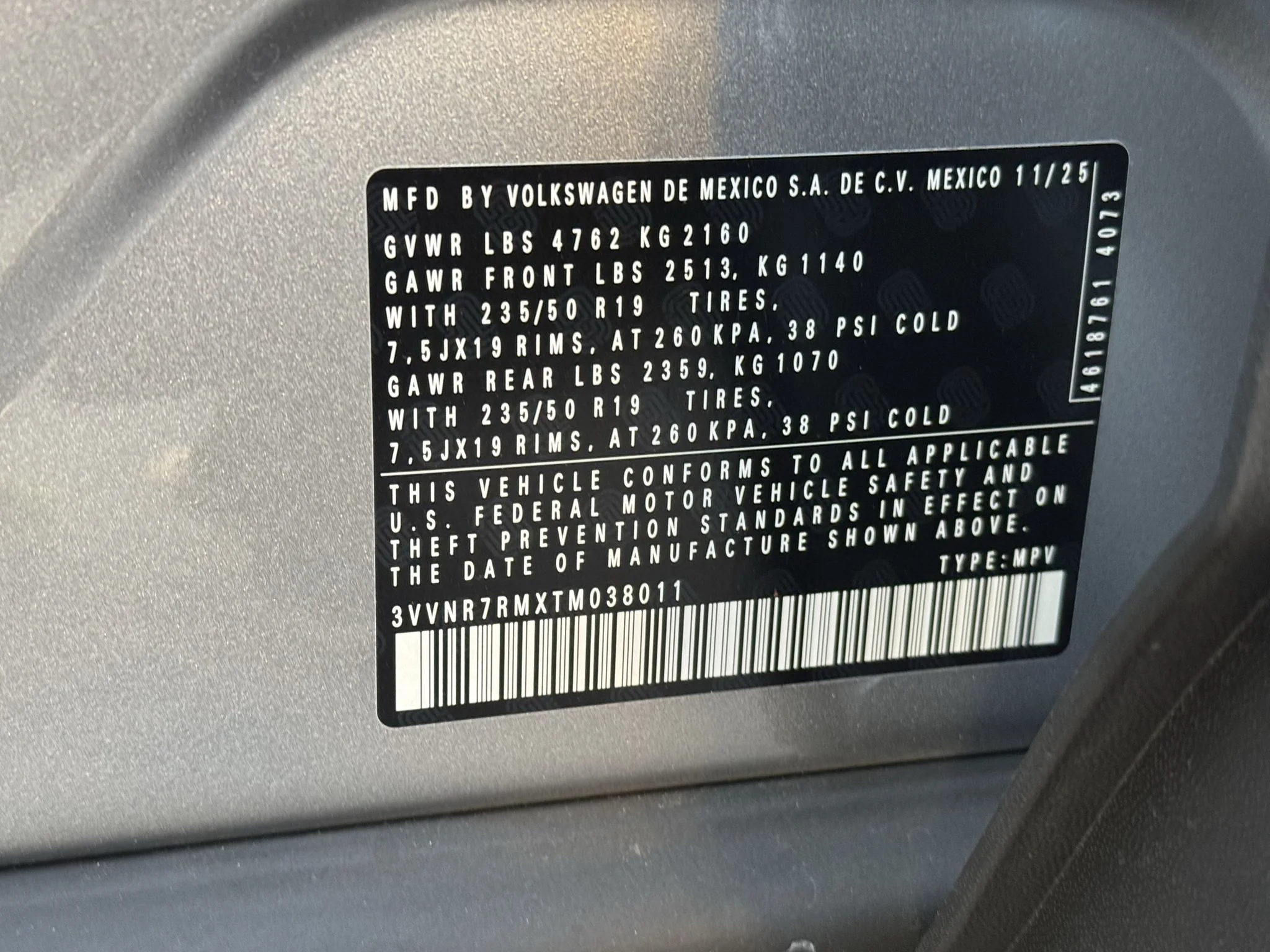 New 2026 Pyrite Silver Metallic Volkswagen SE image 39