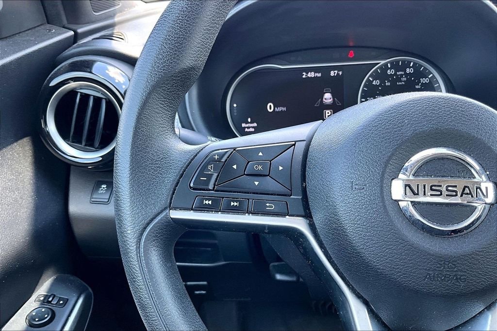 Used 2018 Silver Nissan SV image 17