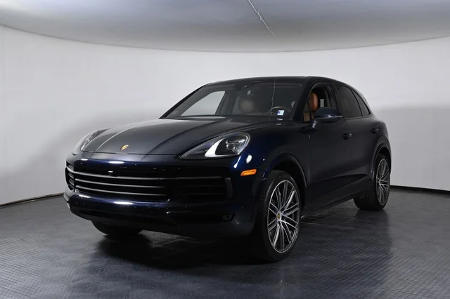 2023 Porsche Cayenne Platinum Edition