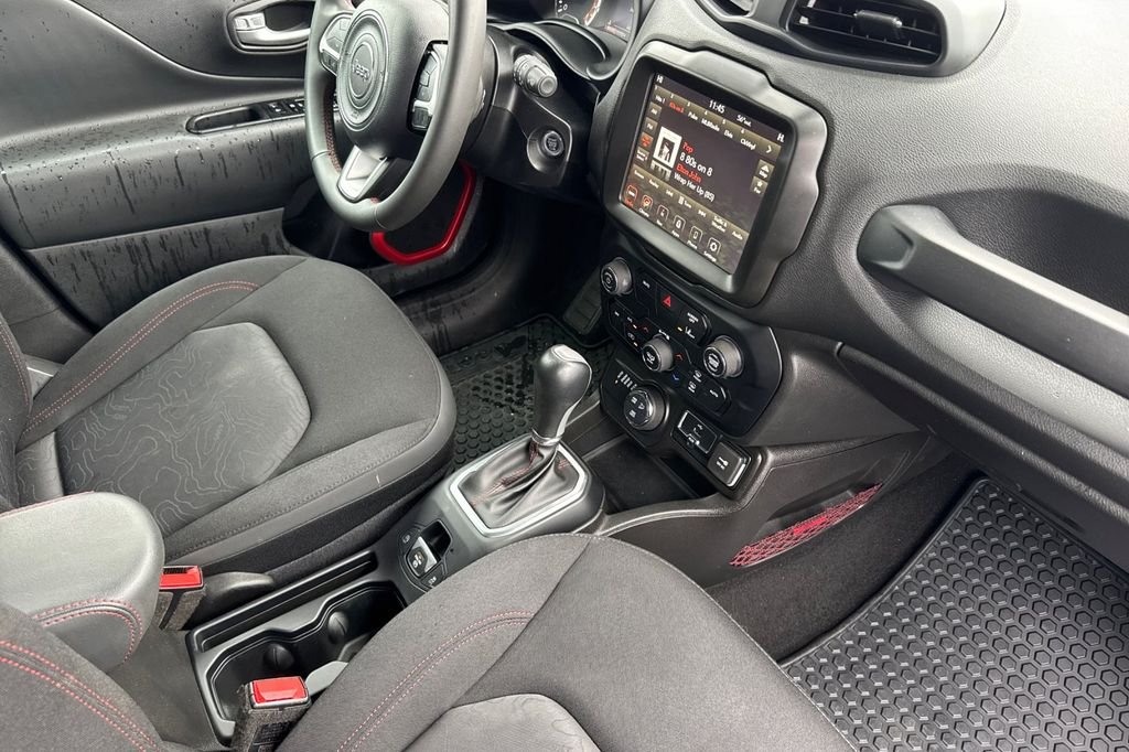 Used 2023 Black Clearcoat Jeep Trailhawk image 19