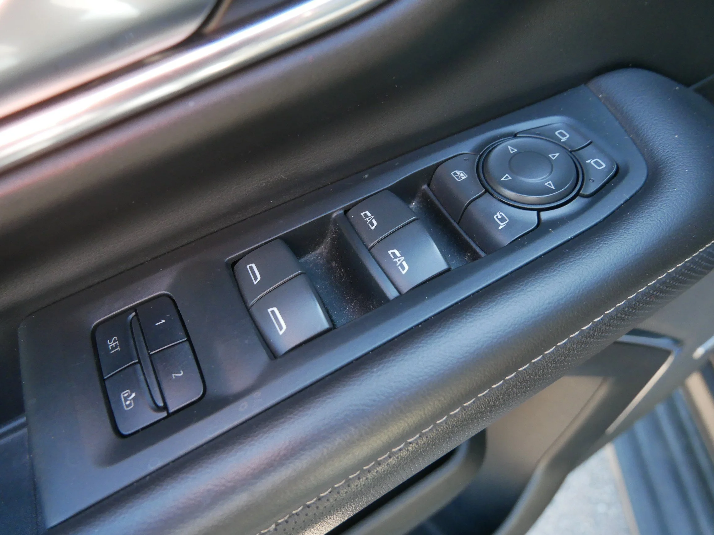 2022 GMC Yukon XL SLT - Photo 22