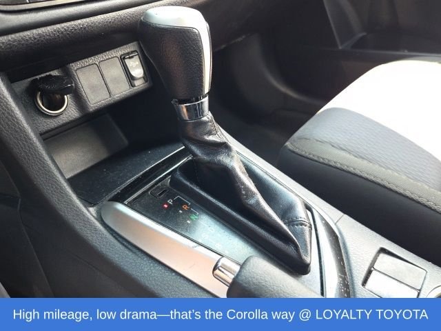 Used 2017 Gray Toyota LE image 28