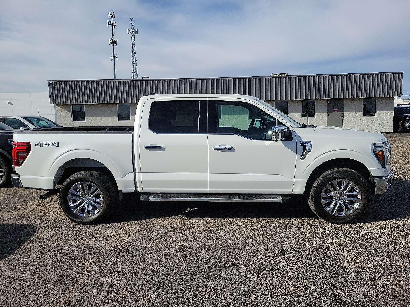 2024 Ford F-150 Lariat - Photo 12