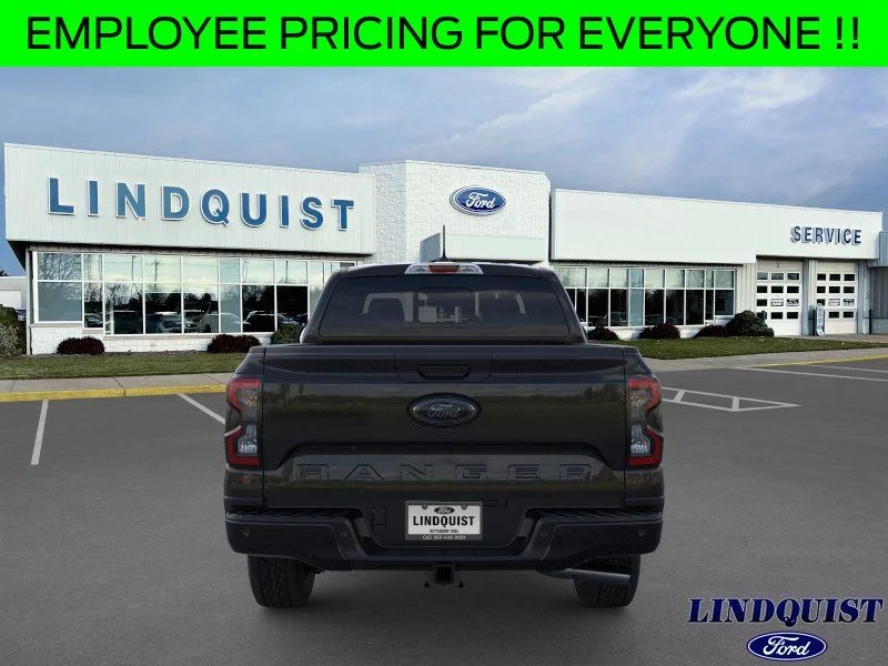 New 2026 Black Ford XLT image 5
