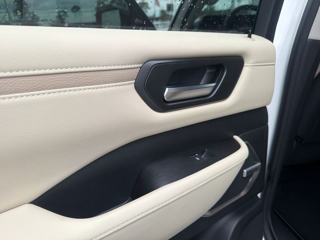 New 2026 Nissan Armada Platinum 4D Sport Utility