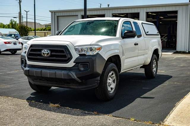 2022 Toyota Tacoma SR