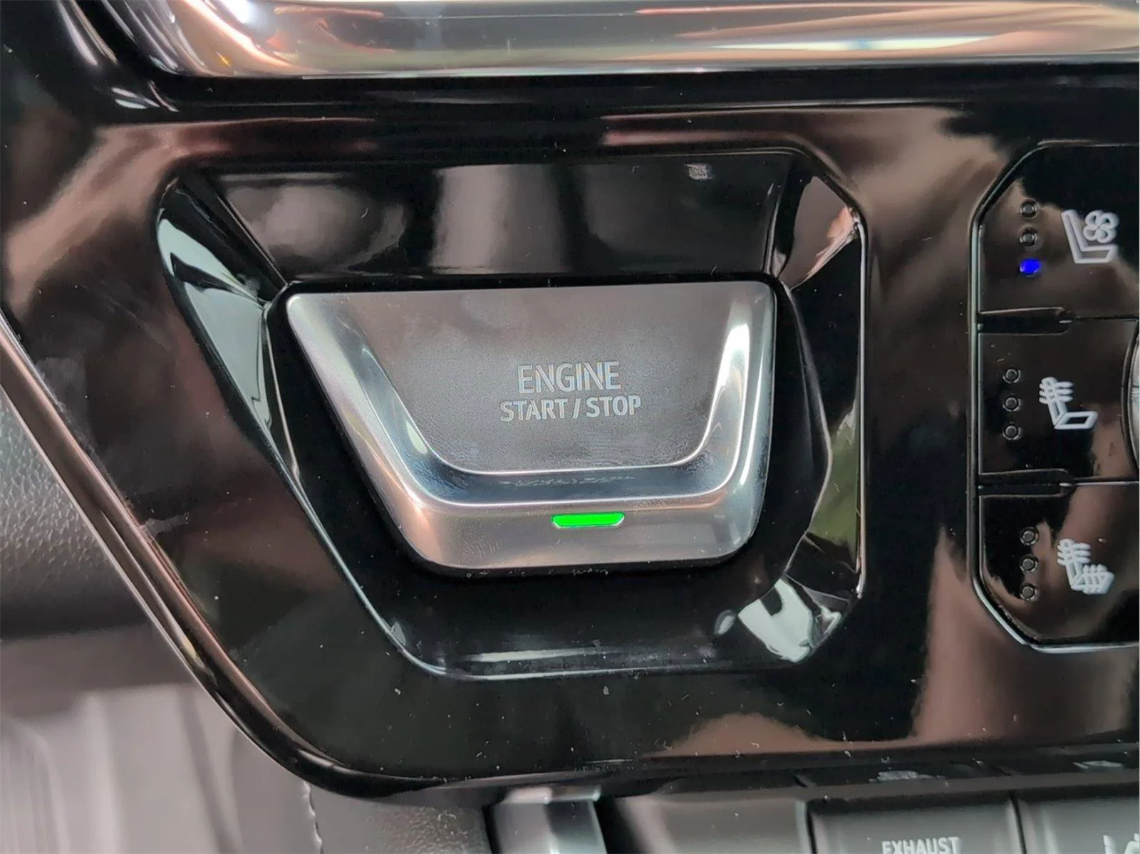 New 2026 Sterling Metallic GMC Denali image 21