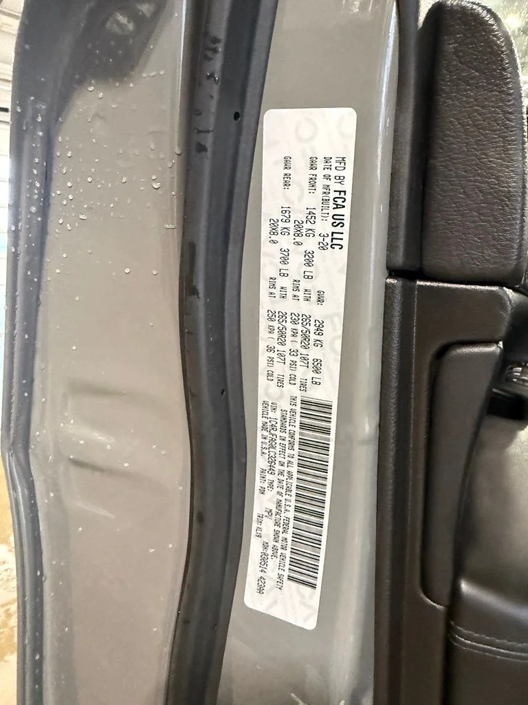 Used 2020 Gray Jeep Altitude image 23