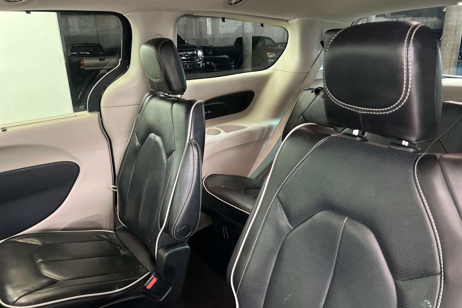2023 Chrysler Pacifica Limited - Photo 18
