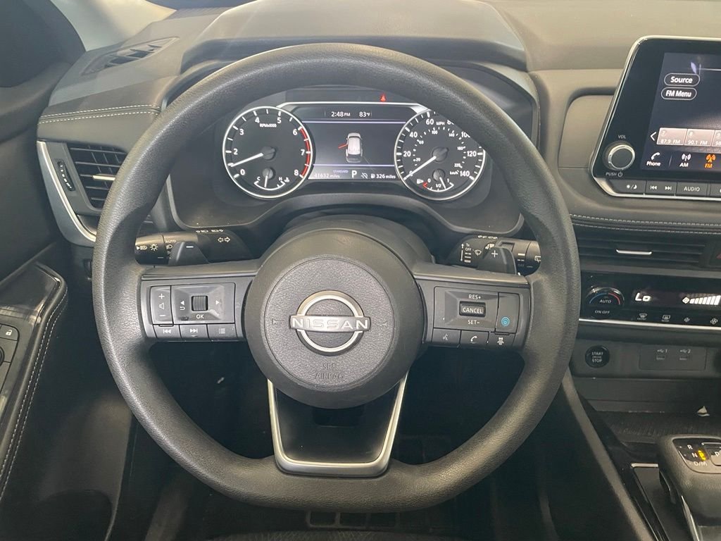 Used 2024 Gray Nissan SV image 14
