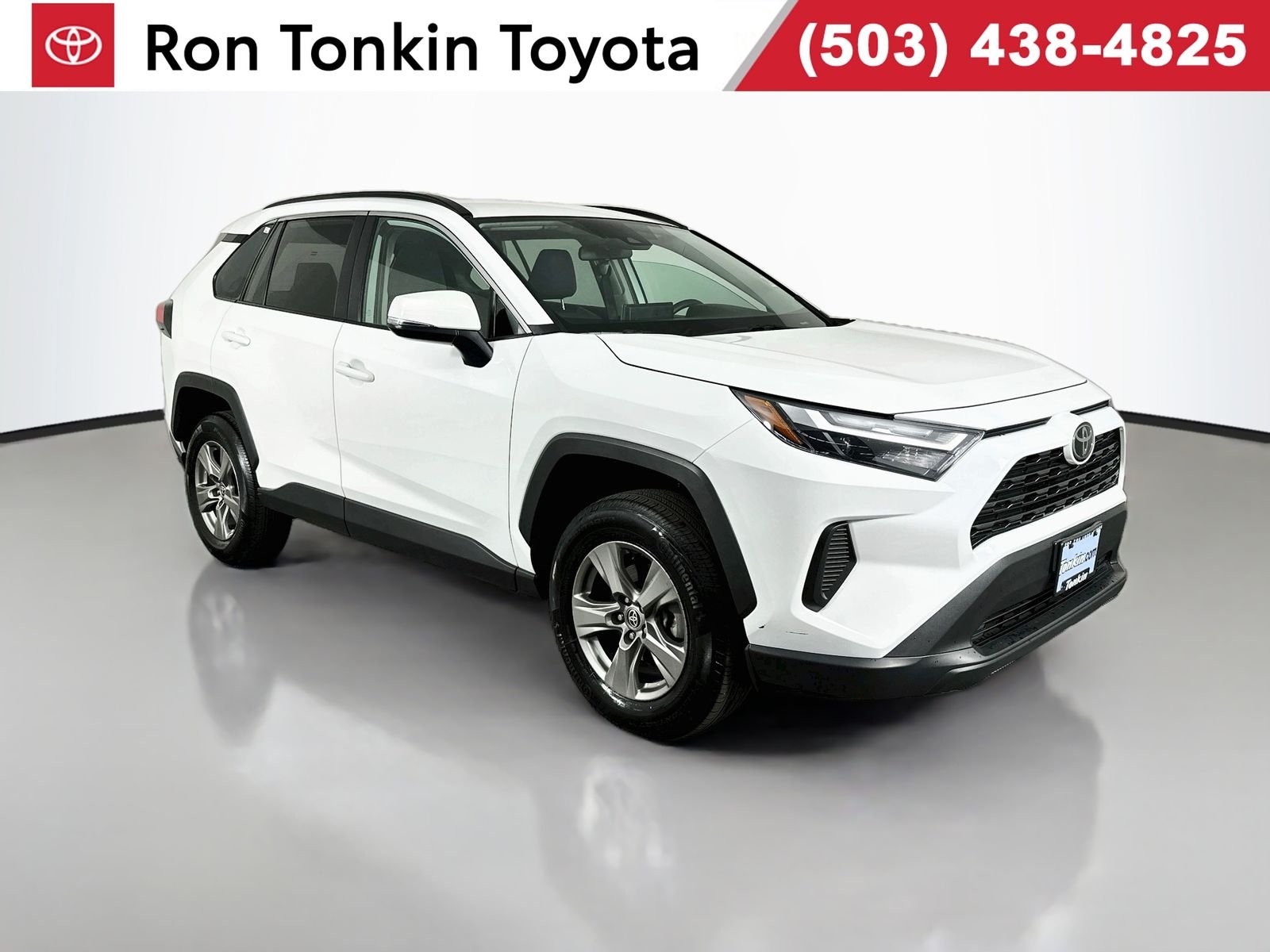 Used 2024 Ice Toyota XLE image 1