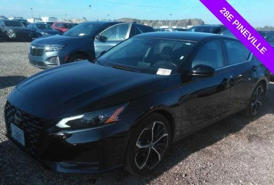 Used 2024 Black Nissan 2.5 SR image 1